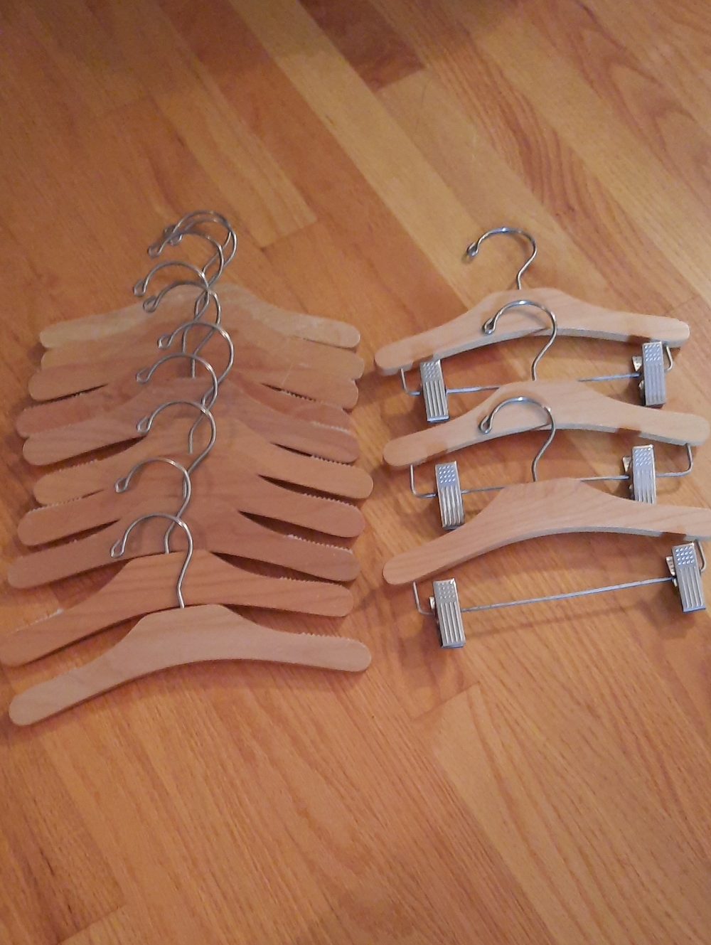 Baby GAP Natural Wood Closet Hangers with Metal Hooks and Clips - Light Wood